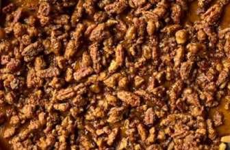 MAPLE PECAN PUMPKIN PIE – The Southern Woman...