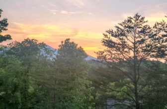 Pigeon Forge, TN (and our final thirteenth birthda...