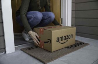 When you’re last-minute Christmas procuring,...