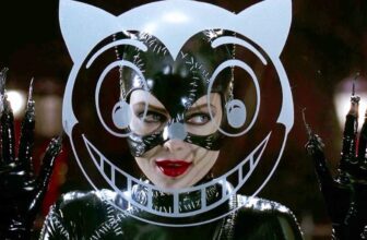 Batman Returns Author Talks Plans for Scrapped Cat...