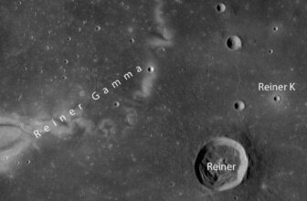 Boulders Coated in Bizarre Mud Discovered on the M...