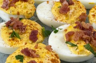 DEVILED EGGS-The Southern Girl Cooks