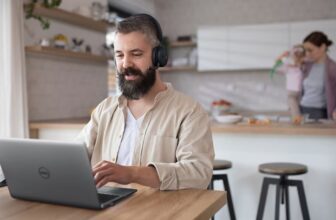 Dell’s new work headsets are full of AI-feat...