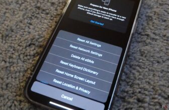 Methods to reset community settings on iPhone