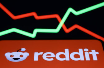 Reddit recordsdata for IPO and can let some longti...