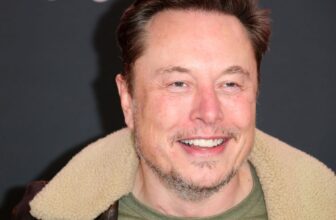 Elon Musk Shares Tweet Falsely Claiming ‘Med...