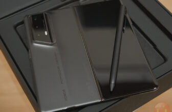 PORSCHE DESIGN HONOR Magic V2 RSR Overview