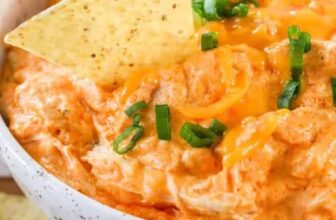 Crockpot Buffalo Hen Dip – Spend With Pennie...