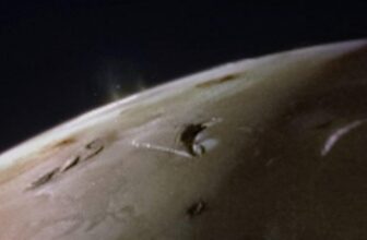 Double Plumes Noticed on Jupiter’s Cantanker...