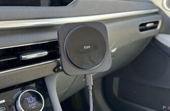 ESR Qi2 15W automotive mount charger overview
