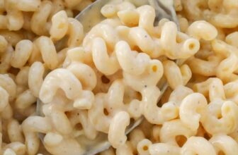 Greatest EVER Creamy Stovetop Mac and Cheese